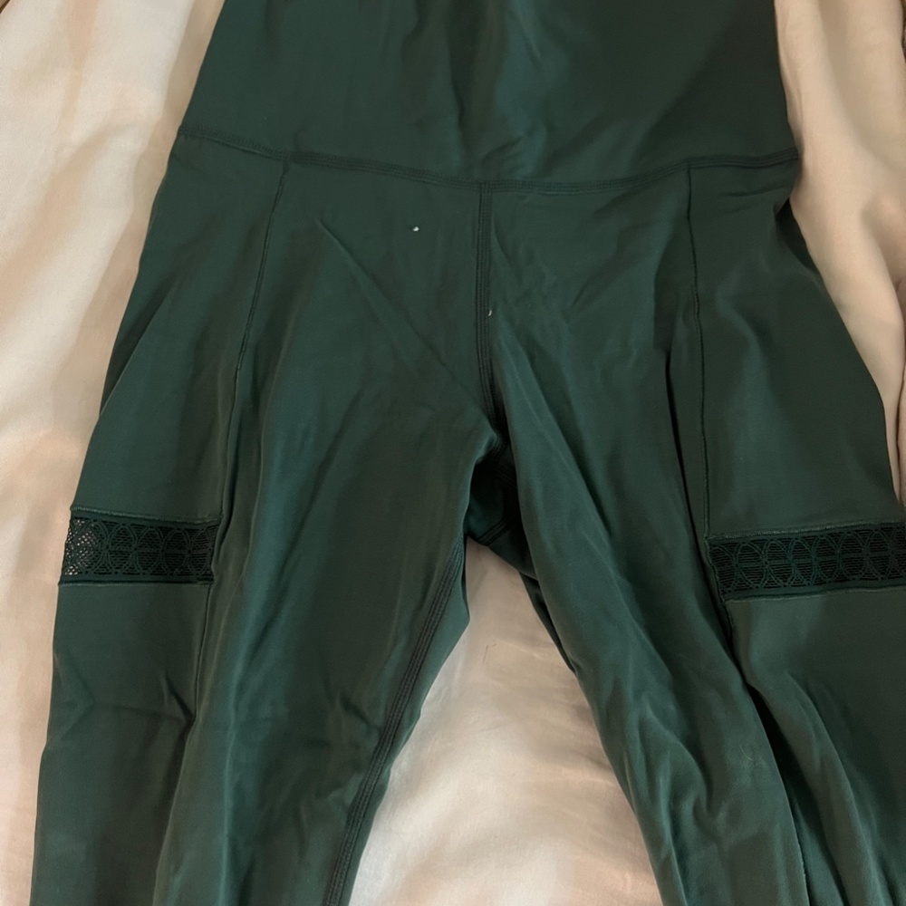 Nike Yoga Luxe High Rise 7/8 Leggings in Green Lace - Picture 5 of 6